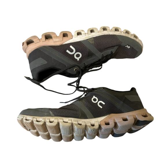 On Running Women's Sneakers - Black and Tan - Picture 5 of 10